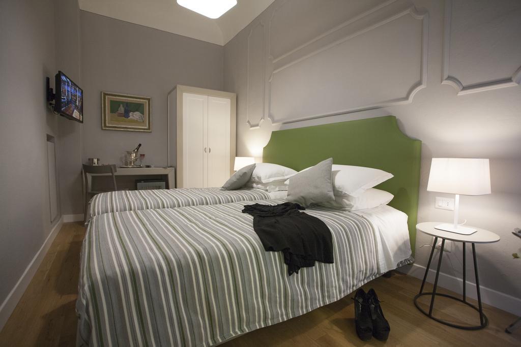 Hotel Il Sole Empoli Pokoj fotografie